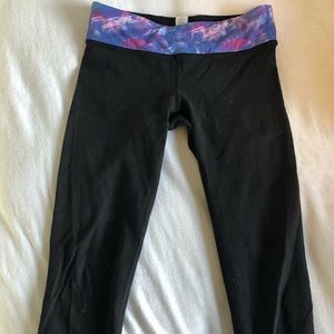 ivivva capris with a purple waist detail